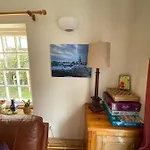 Robinsons Cottage, And Quiet